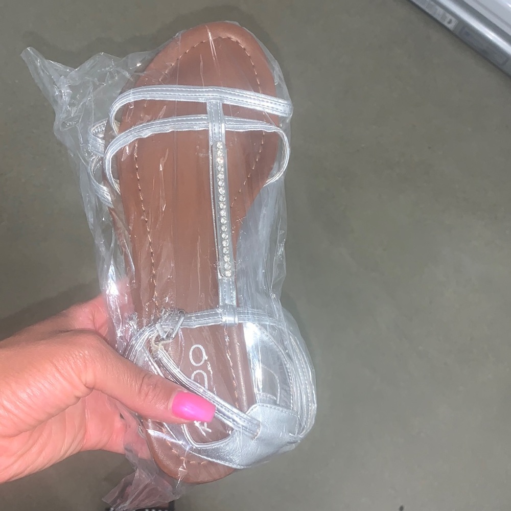 Silver Aldo sandals 🤍